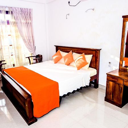 Heavens Door Guest Inn Kandy Dış mekan fotoğraf