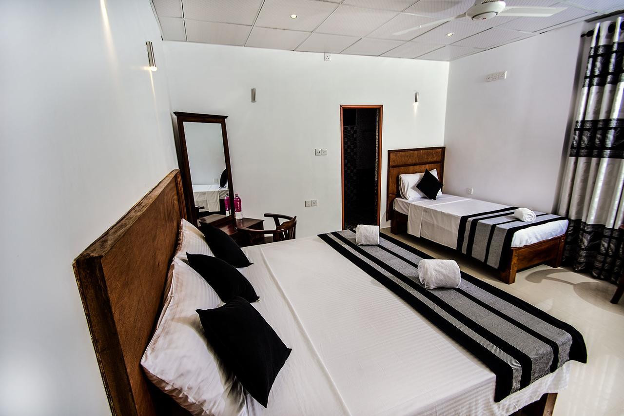 Heavens Door Guest Inn Kandy Dış mekan fotoğraf